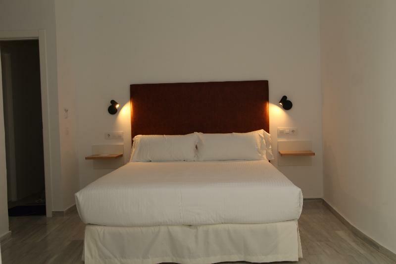 Basic Catedral 3* Seville